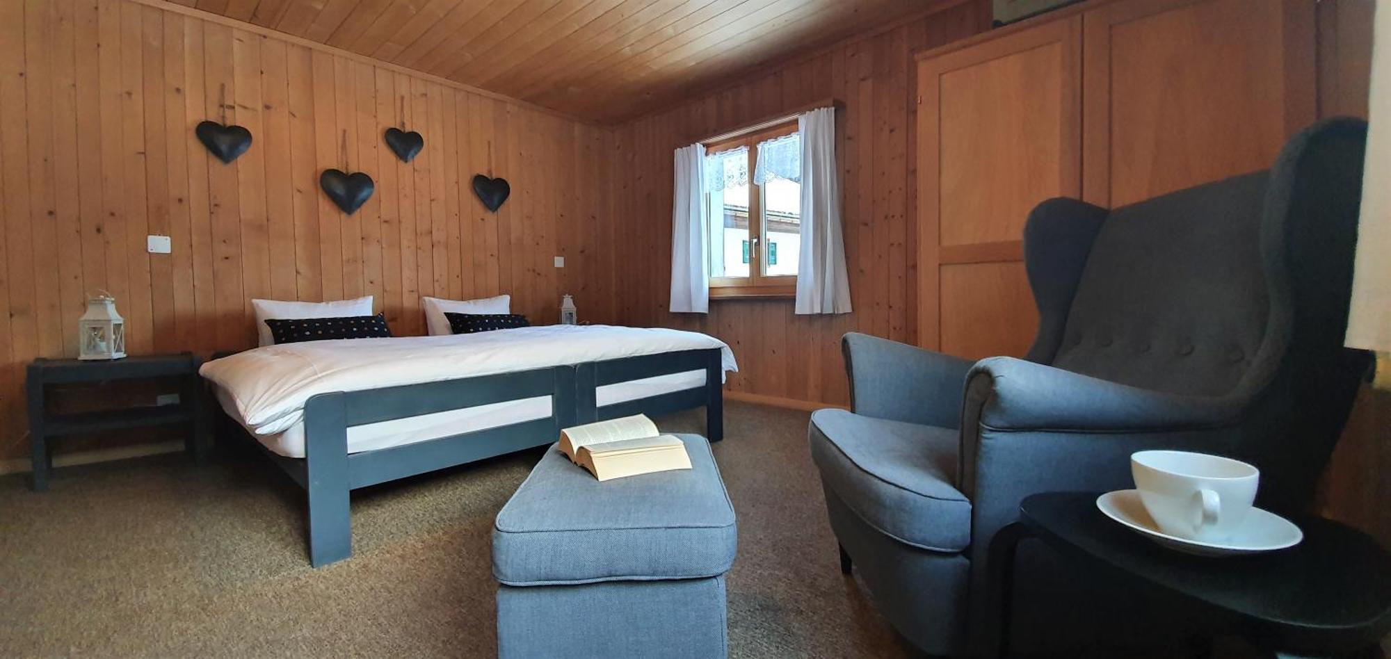 B&B Piz D'Err Tinzen ภายนอก รูปภาพ